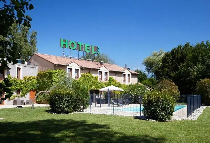 호텔 Logis Des Trois Massifs