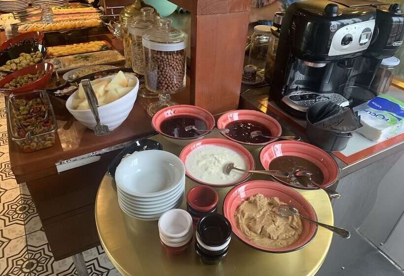 ホテル Nomade Old City