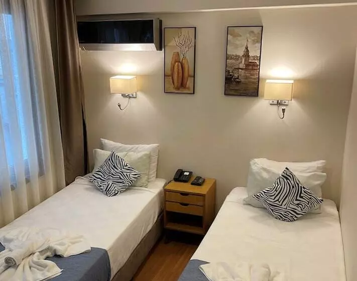 هتل Nomade Old City