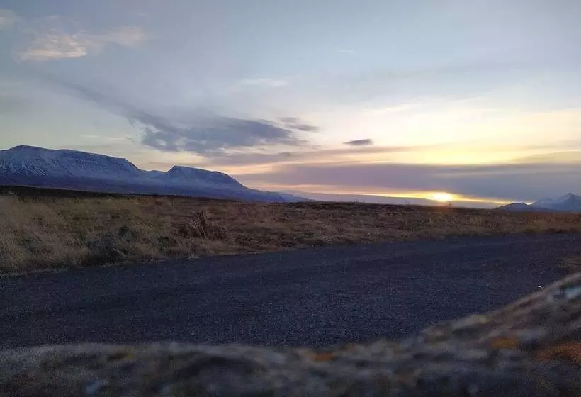 هتل Hestasport Cottages