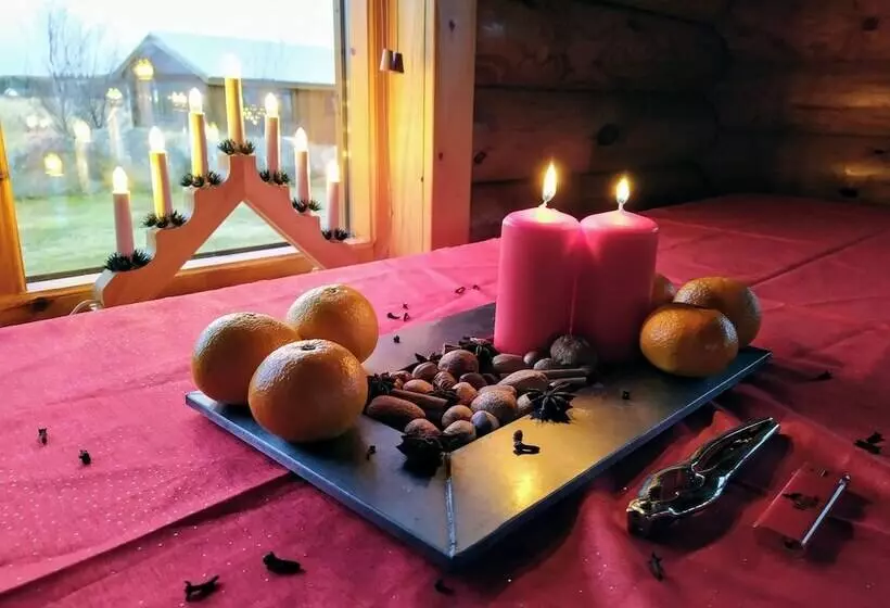 هتل Hestasport Cottages