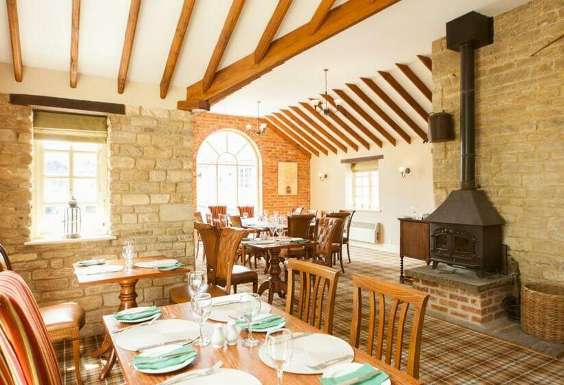 ユースホステル The Woodhouse Arms