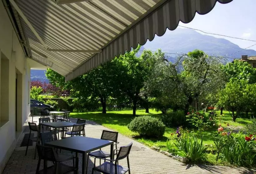 Aamiaismajoitus (B&B) Garnì Delle Rose