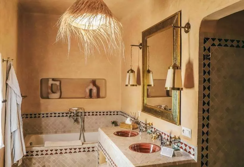 ベッドアンドブレックファースト Le Jardin Des Douars