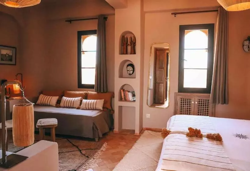 ベッドアンドブレックファースト Le Jardin Des Douars