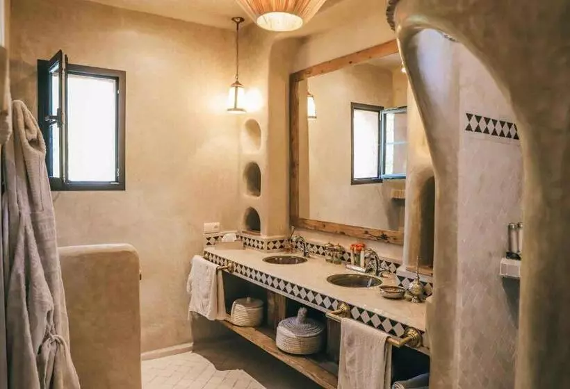 ベッドアンドブレックファースト Le Jardin Des Douars