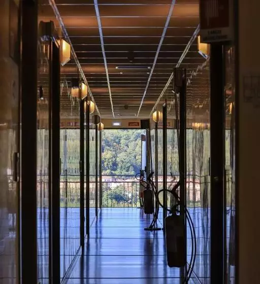 Hotelli Albergo Ristorante La Greppia