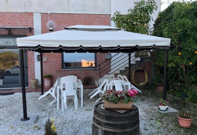 בית מלון כפרי Albergo Ristorante La Greppia