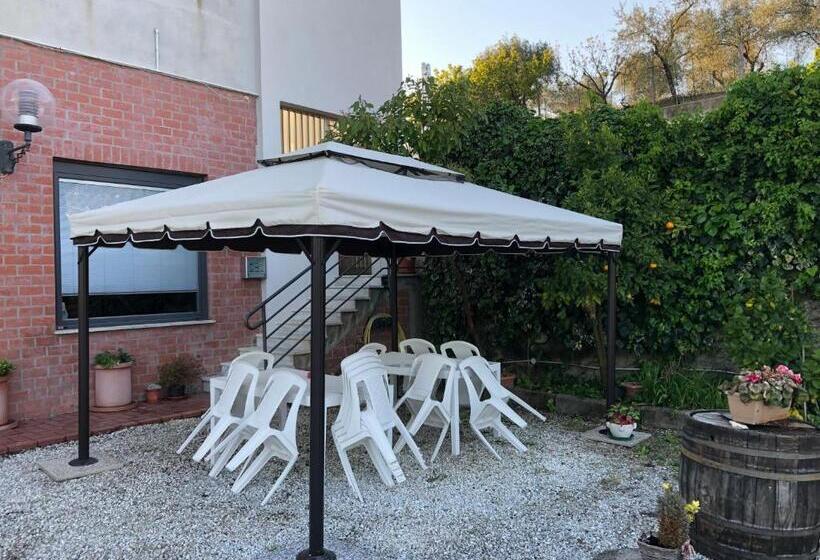 בית מלון כפרי Albergo Ristorante La Greppia