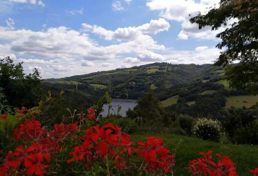 ホテル Auberge Du Lac