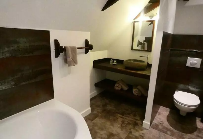 ホテル Auberge Du Lac