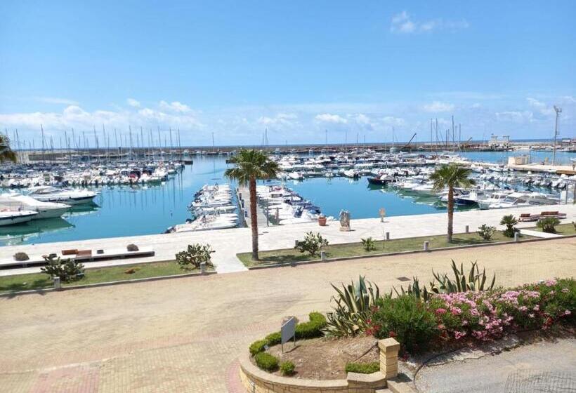 בית מלון כפרי Da Angelo