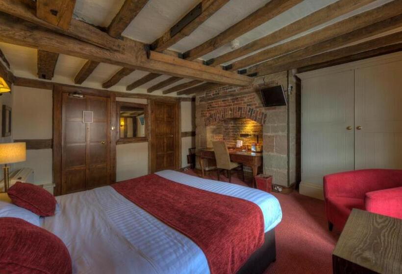 ホテル Dog & Partridge By Chef & Brewer Collection