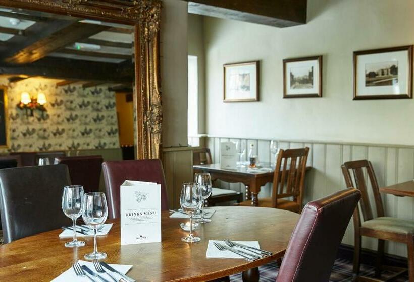 ホテル Dog & Partridge By Chef & Brewer Collection