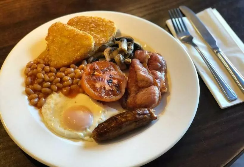 Hotelli Dog & Partridge By Chef & Brewer Collection