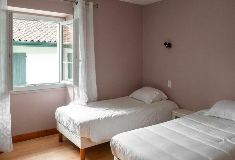 בית מלון כפרי Ferme Auberge Ibarnia