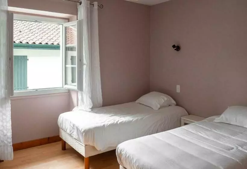 ホテル Ferme Auberge Ibarnia
