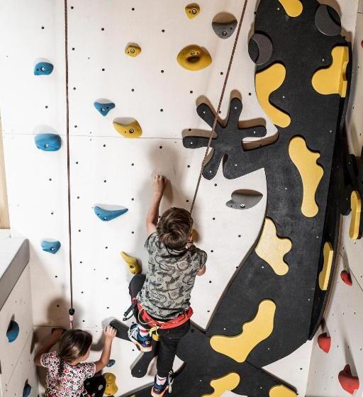 فندق Feuerstein Nature Family Resort