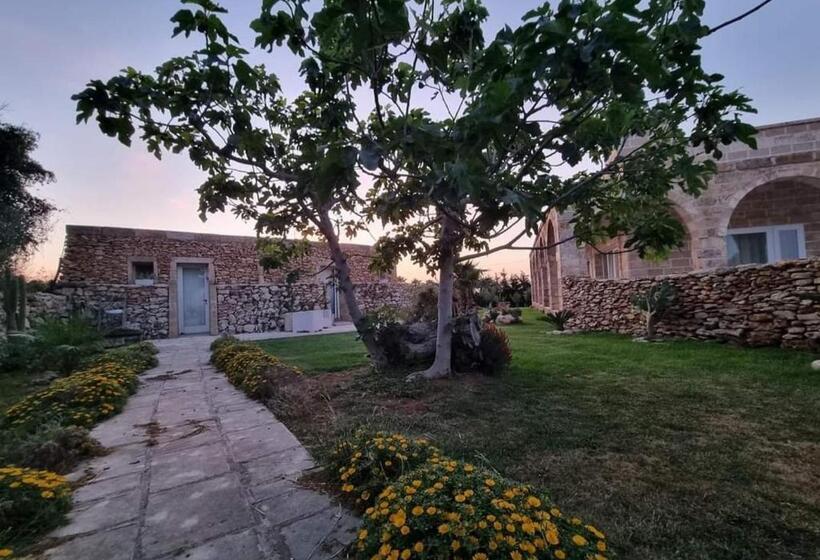 Отель Giardini Di Marzo