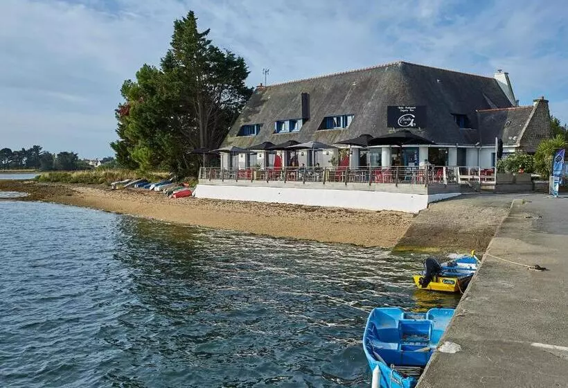 ホテル Hôtel Restaurant L Escale D En Arz