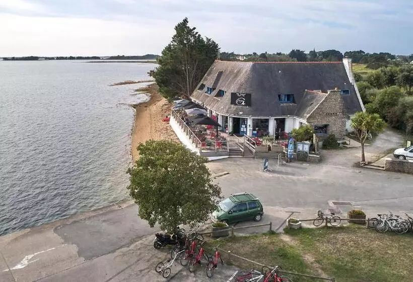 ホテル Hôtel Restaurant L Escale D En Arz