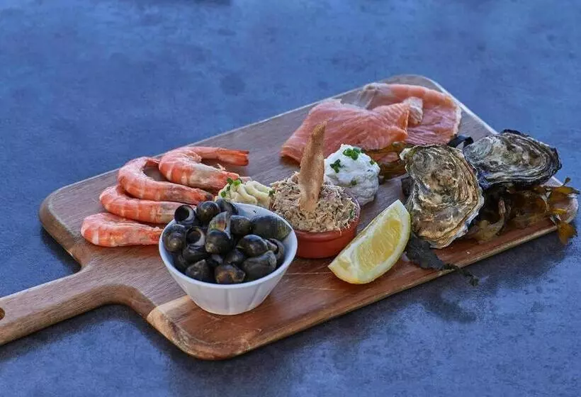 ホテル Hôtel Restaurant L Escale D En Arz