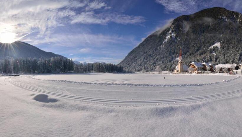 בית מלון כפרי Messnerwirt