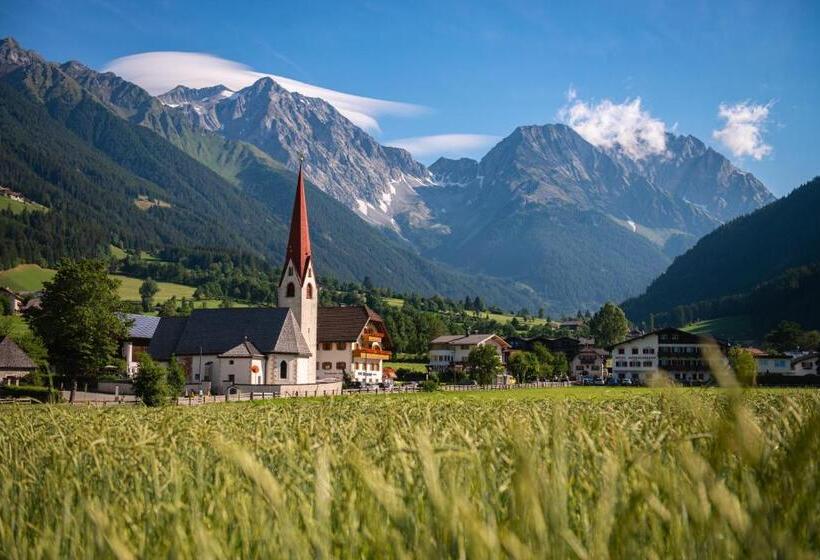 בית מלון כפרי Messnerwirt