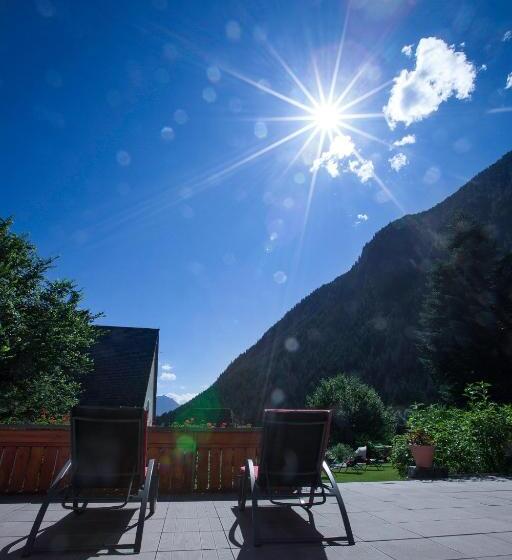 בית מלון כפרי Messnerwirt