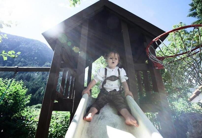 בית מלון כפרי Messnerwirt