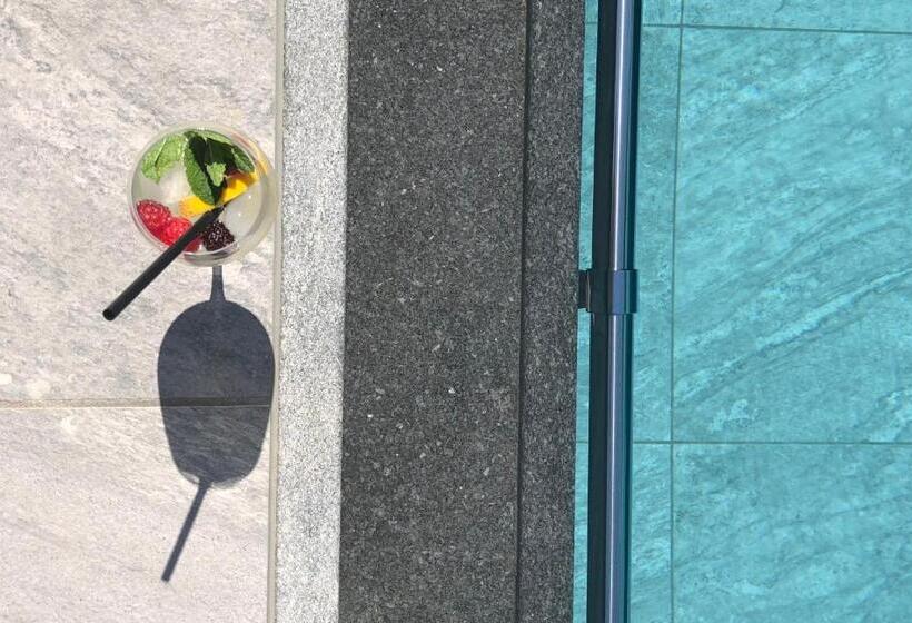 호텔 & Residenz Traubenheim