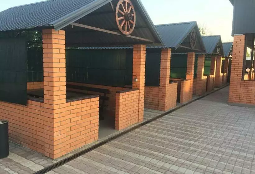 Motelli мотельный комплекс телега