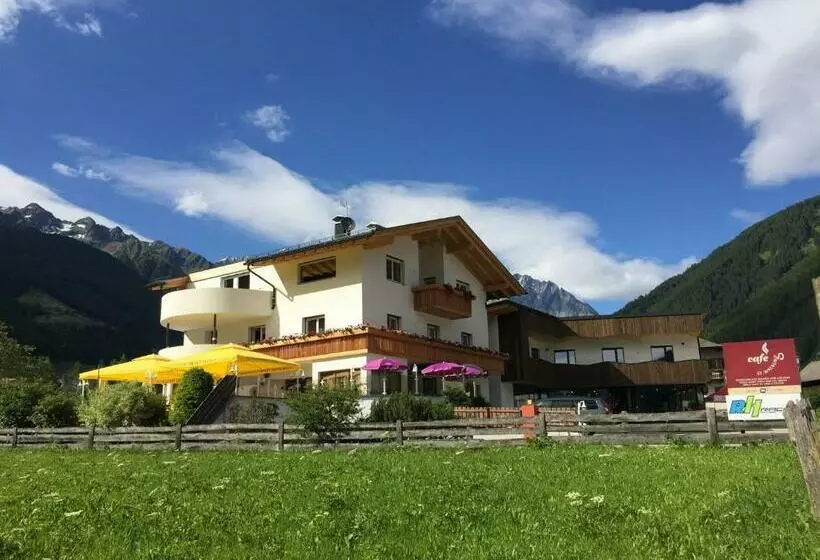 Majatalo Apartments Sankt Walburg