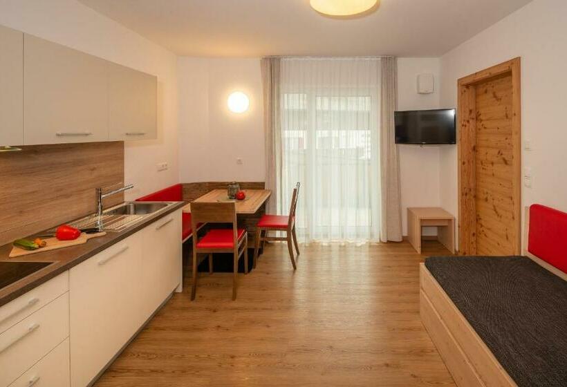 ペンション Apartments Sankt Walburg