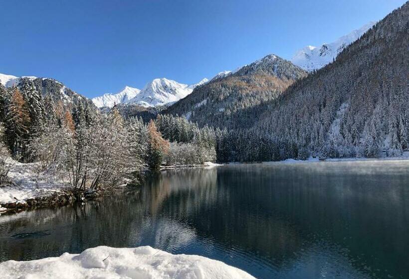 ペンション Apartments Sankt Walburg