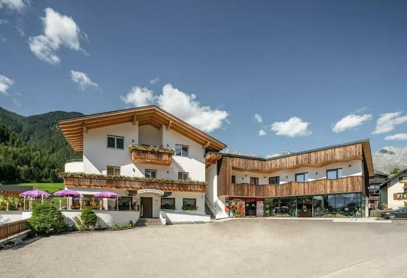 Majatalo Apartments Sankt Walburg