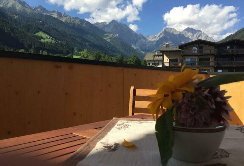 ペンション Apartments Sankt Walburg