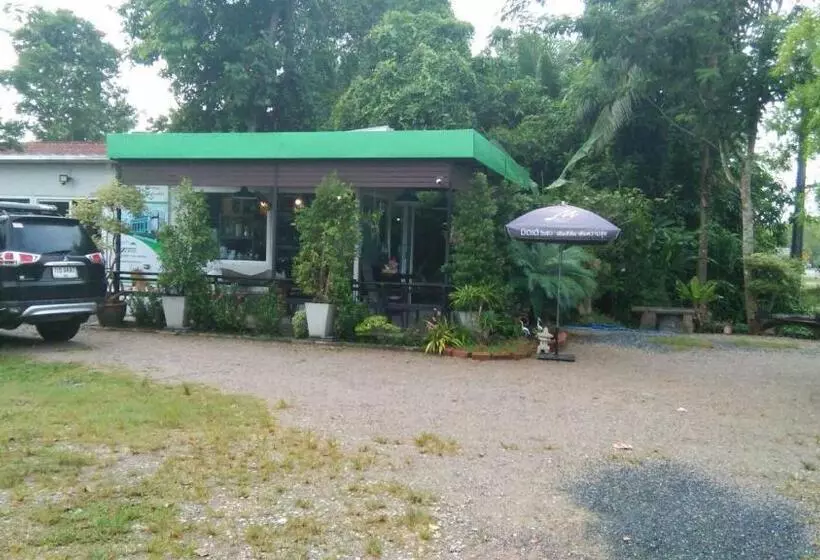 Majatalo Green Happy Homestay