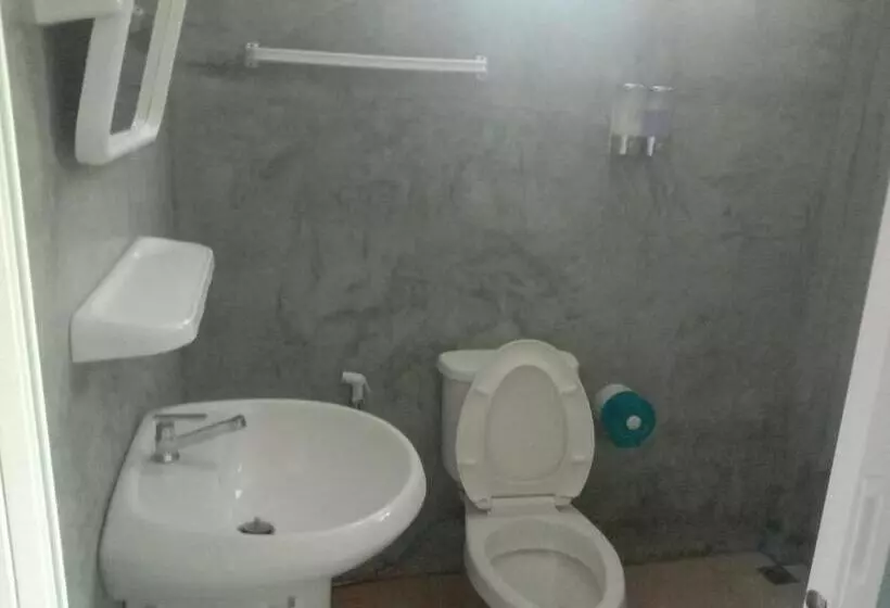 Majatalo Green Happy Homestay