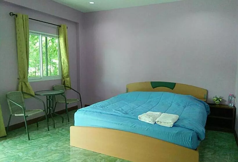 Majatalo Green Happy Homestay