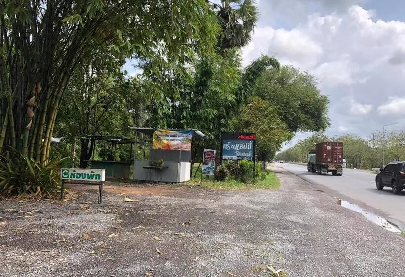 Majatalo Green Happy Homestay