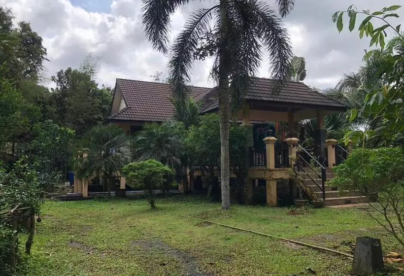 Majatalo Green Happy Homestay