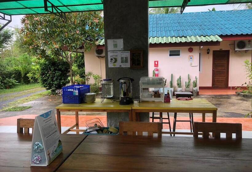 膳宿费 Green Happy Homestay