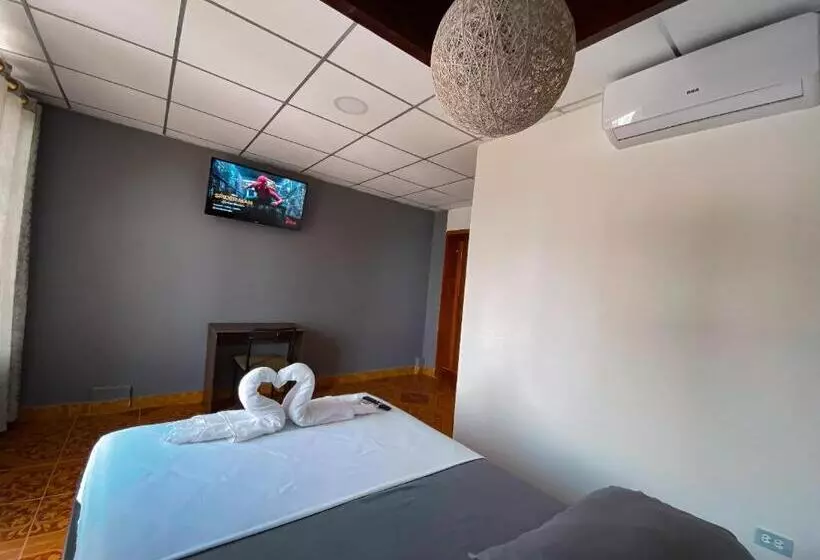 Majatalo Hostal Casa Blanca