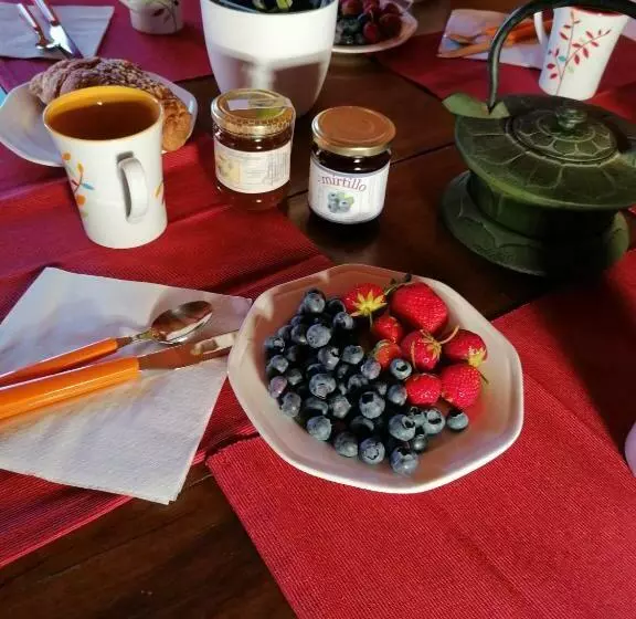 Hotelli Agriturismo Bio Apipoli