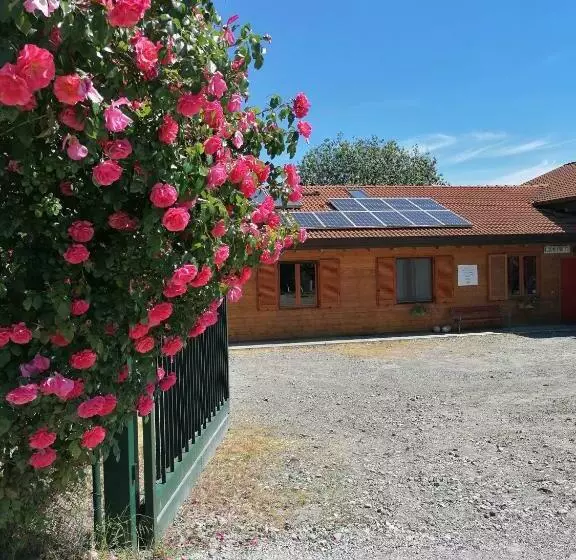 Hotelli Agriturismo Bio Apipoli