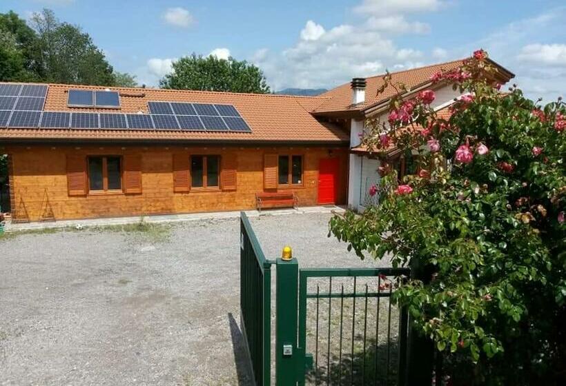 فندق Agriturismo Bio Apipoli