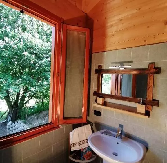 Hotelli Agriturismo Bio Apipoli