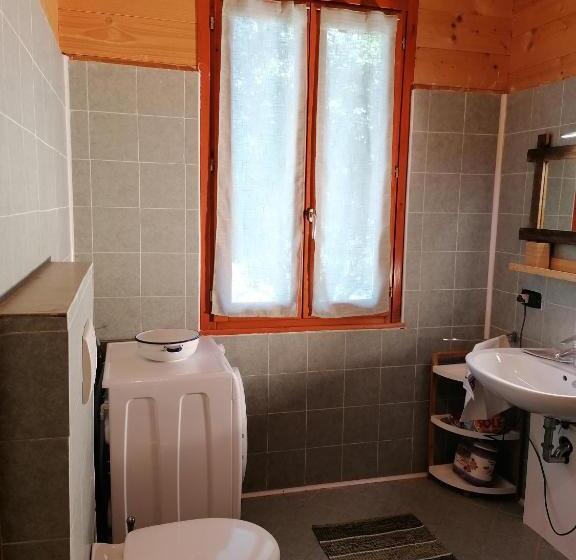 فندق Agriturismo Bio Apipoli