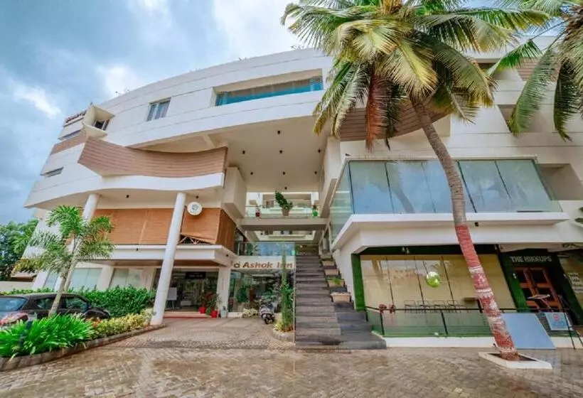 ホテル Ashok Inn